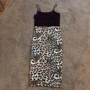 Super chic high waisted leopard pencil skirt